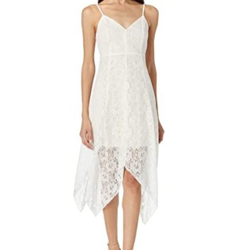Speechless Women's Sleeveless Asymmetrical Lace Dress